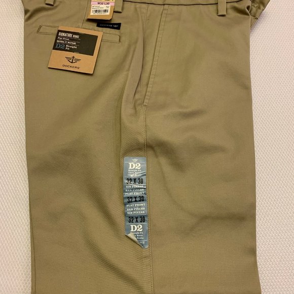 Mens Dockers Signature Khaki W32 x L30 NWT - Picture 2 of 4